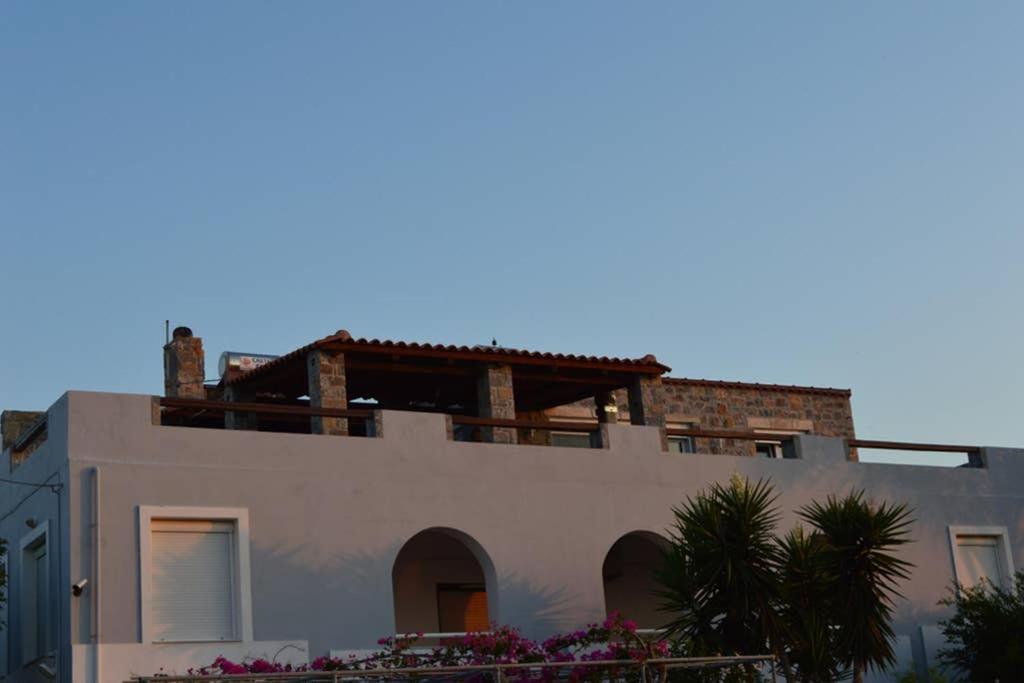 United Blue Resorts - Blue View Karteros Luaran gambar
